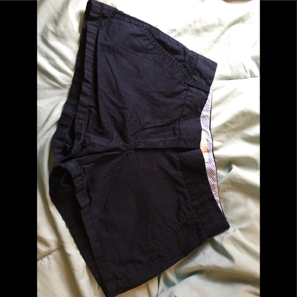 Shorts - Picture 2 of 4